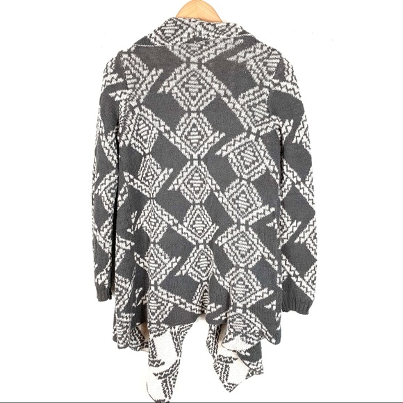 SHOW ME YOUR MUMU MELLOW Aztec Yummy Cardigan - Picture 8 of 8